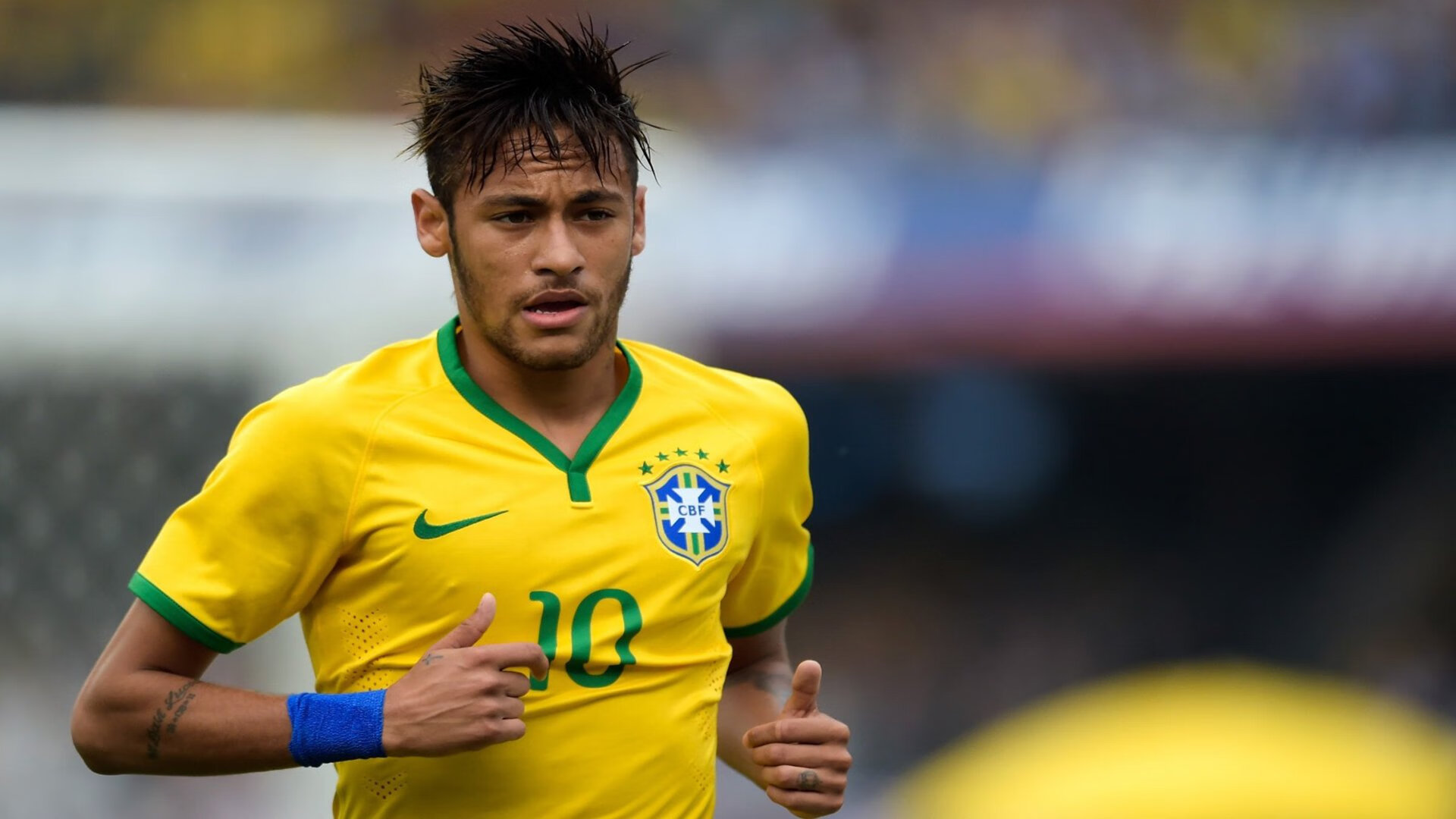 虚拟现实足球训练早已走向普及，青少年体验革新持续升级，虚拟足球怎么玩法介绍